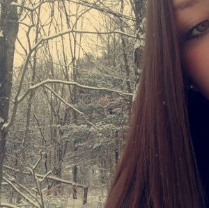 Meet your Posher, Avery